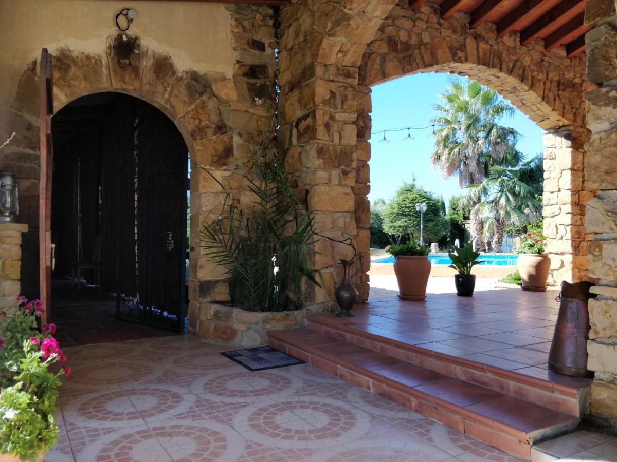 Saint-André-de-Roquelongue Chambre D'Hotes La Romaine מראה חיצוני תמונה